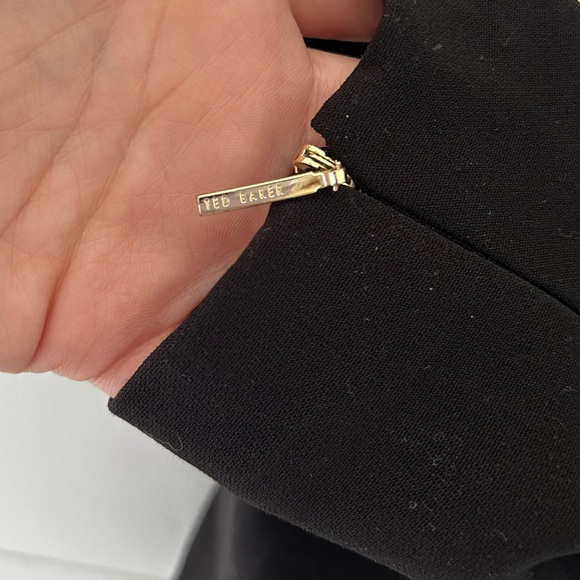 Ted Baker London Siiara Frill Cold Shoulder Dress - Picture 6 of 10